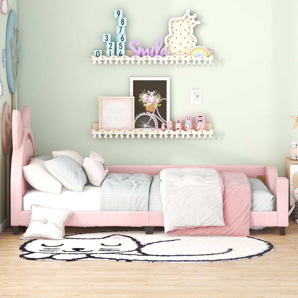 Lit bébé 90x200 en forme d'oreilles en carton avec sommier à lattes et dossier en bois rose