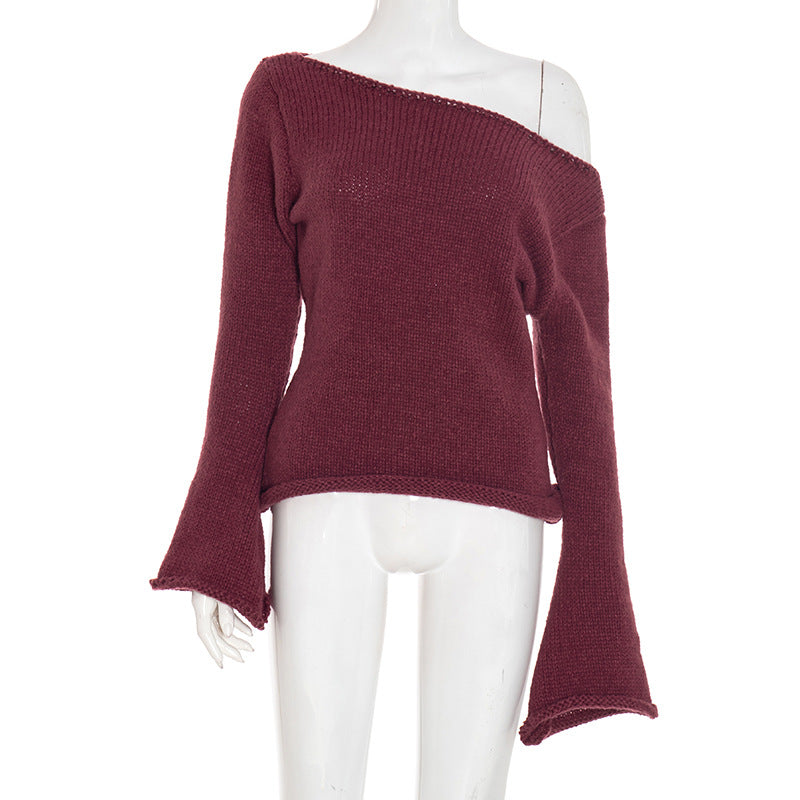 HAUT AJUSTE POUR FEMME A MANCHES EVASEES ET DECOLLETE ASYMETRIQUE
