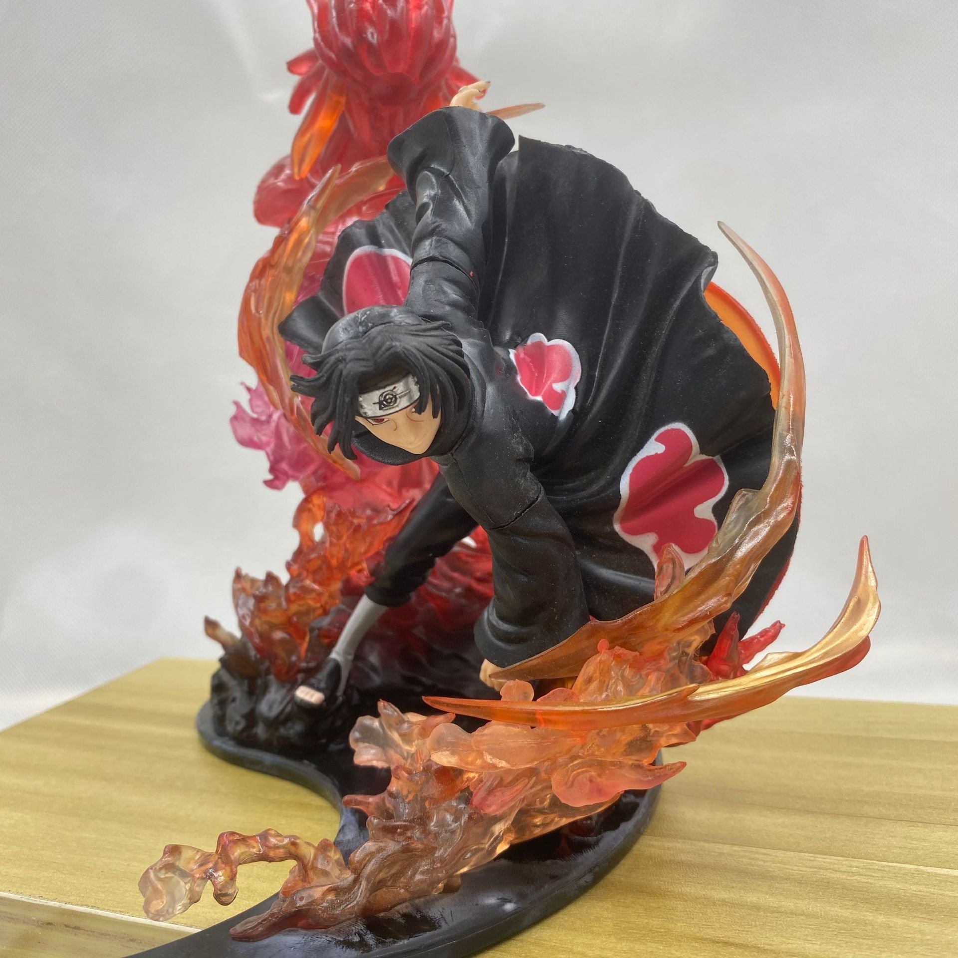 STATUE DE ITACHI ET SASUKE UCHIHA