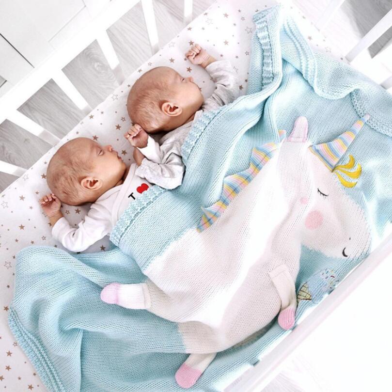 COUVERTURE BEBE