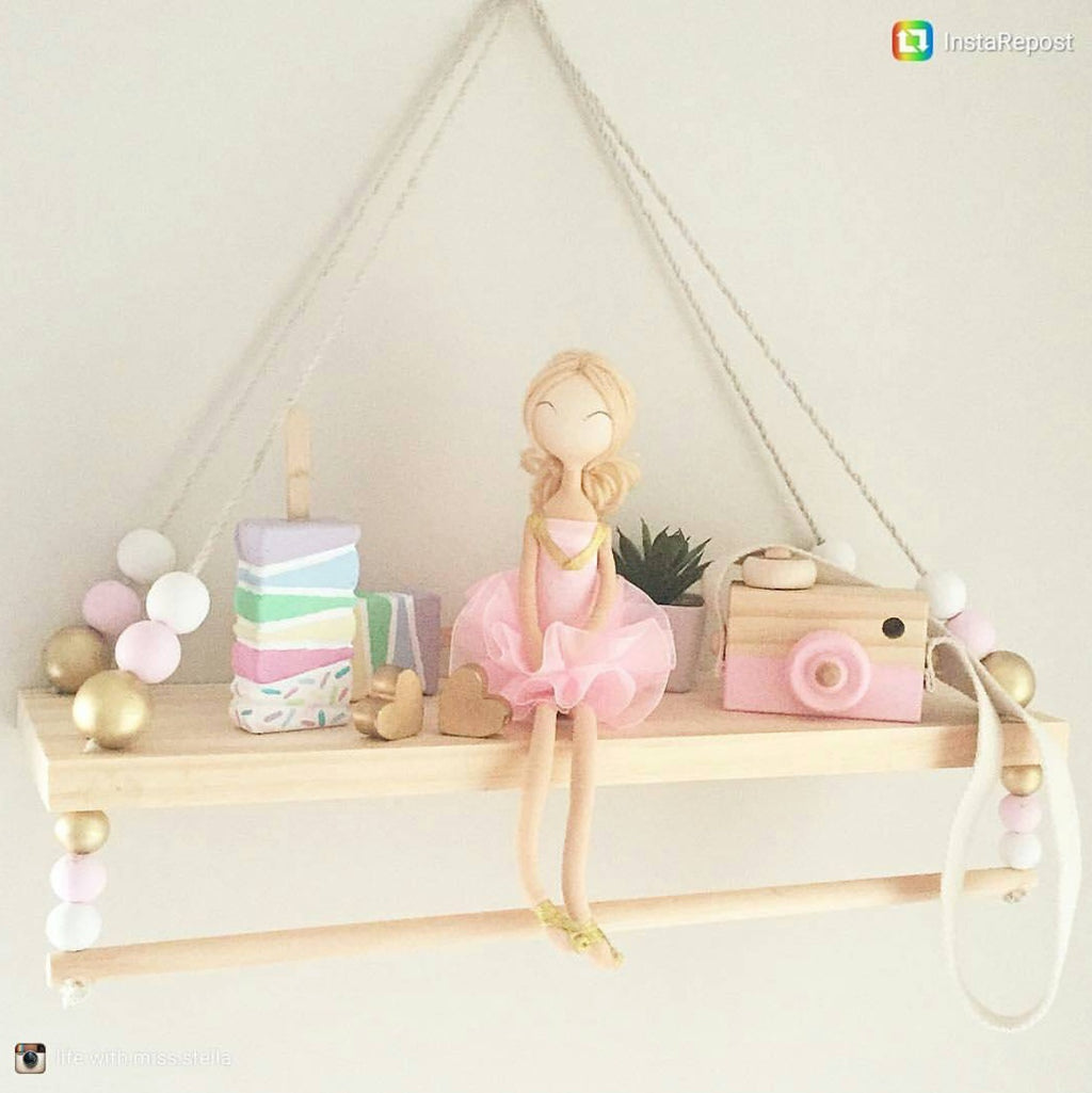 INS Nordic Style High-end Wooden Beads Double-layer Storage Price Children&#039;s Room Soft Decoration Wall Decoration Double-layer Doll Storage Rack