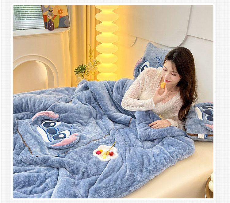 PLAID EN PELUCHE PLUS OREILLER
