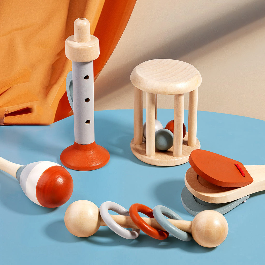 LOTS 5 INSTRUMENTS DE MUSIQUE EN BOIS