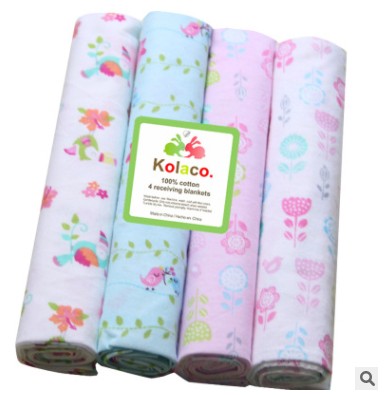 LOTS DE 4 COUVERTURES POUR BEBE